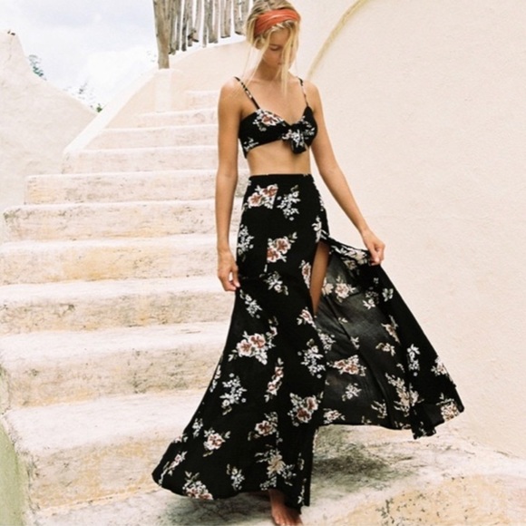Faithfull the Brand Dresses & Skirts - Faithfull The Brand Terviso Maxi Skirt Floral